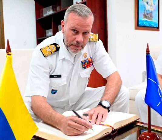 Almirante Robert Peter Bauer, Jefe del Comité Militar de la OTAN.