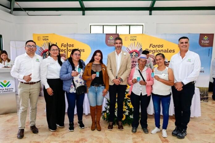 El Banco Agrario lanza tarjeta de crédito exclusiva para las mujeres del sector agropecuario