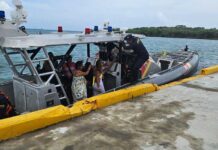 La armada de colombia apoyó evacuación médica de un turista en cayo acuario