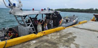 La armada de colombia apoyó evacuación médica de un turista en cayo acuario