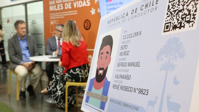 Esta es la nueva licencia digital de conducir de Chile, conoce cómo se obtiene y todas sus características